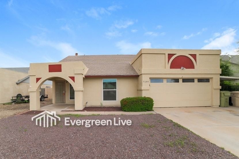 7144 W Tuckey Ln - Photo 2 of 23