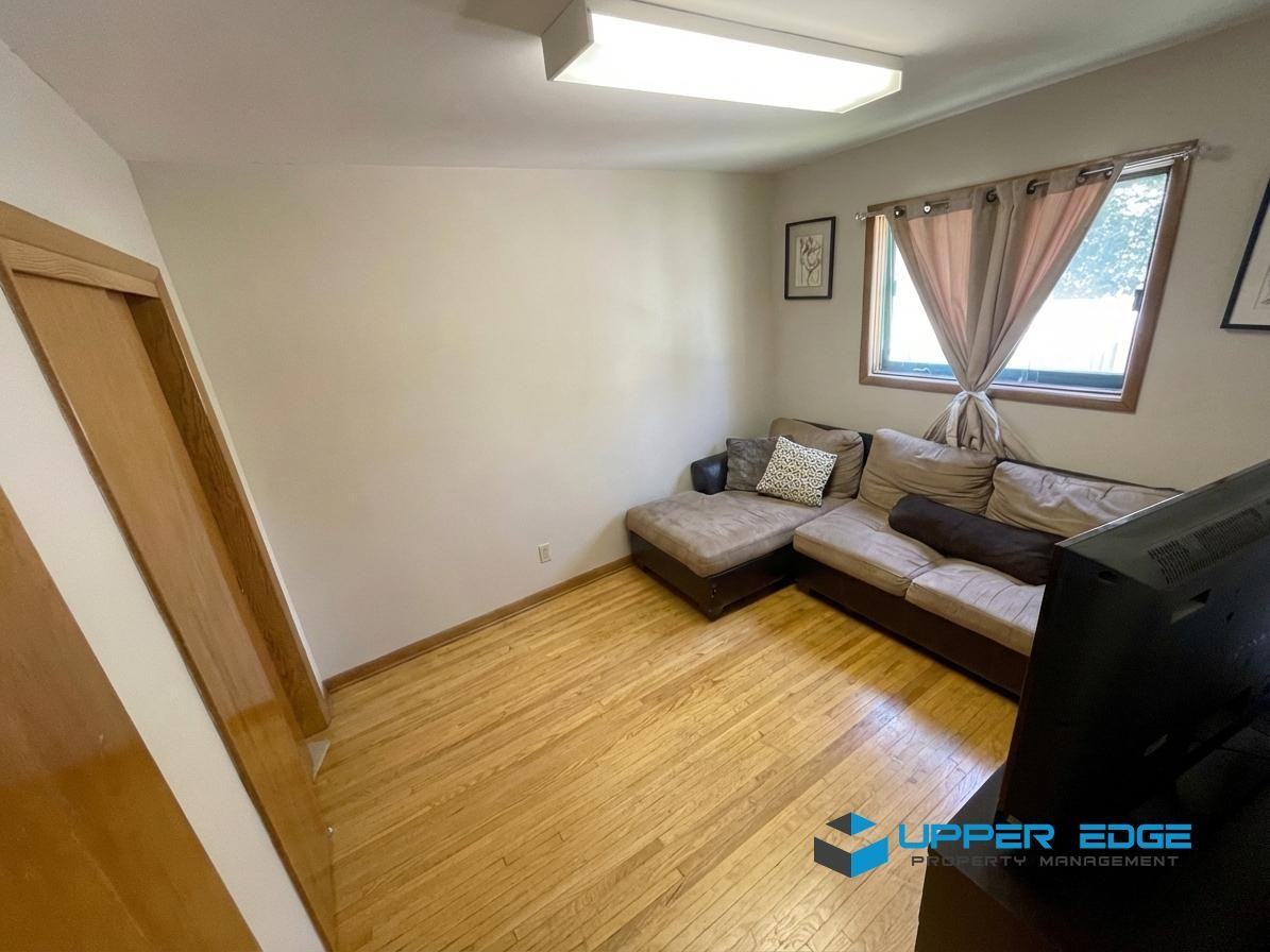 785 Dudley Avenue #783-785 - Photo 6 of 9