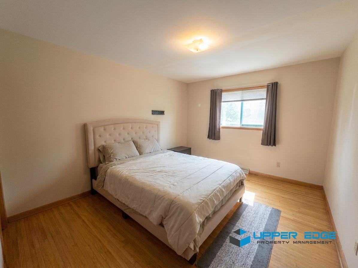 785 Dudley Avenue #783-785 - Photo 7 of 9