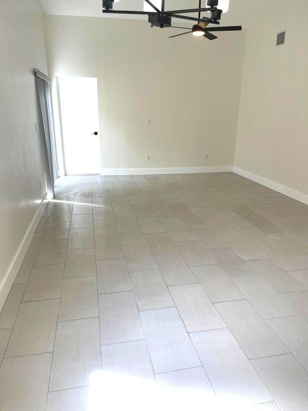 640 Sw 113th Ter - Photo 2 of 6