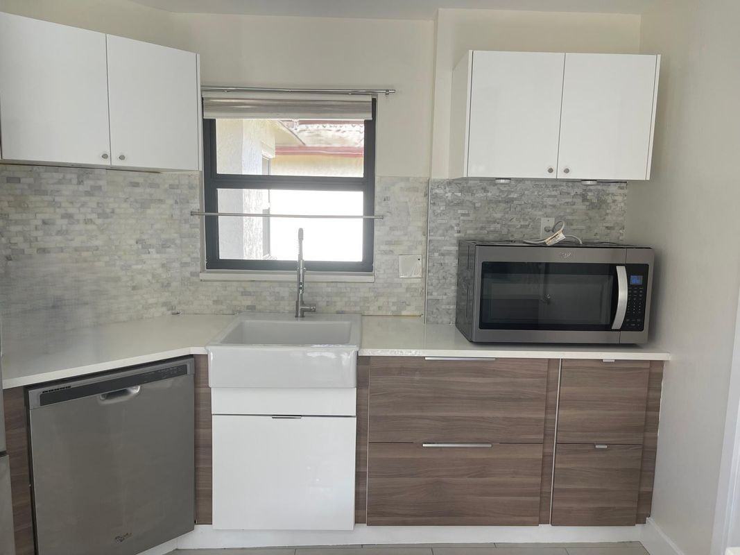 640 Sw 113th Ter - Photo 6 of 6