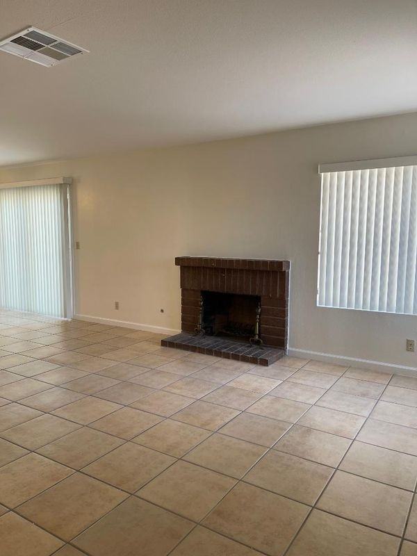 6992 Grassy Knoll St - Photo 3 of 12