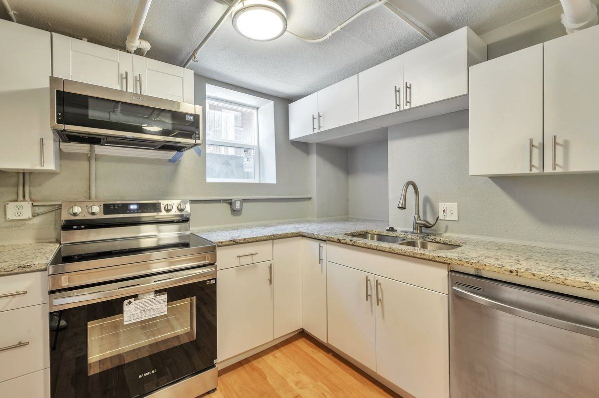 2607 E 14th Ave - Photo 2 of 19