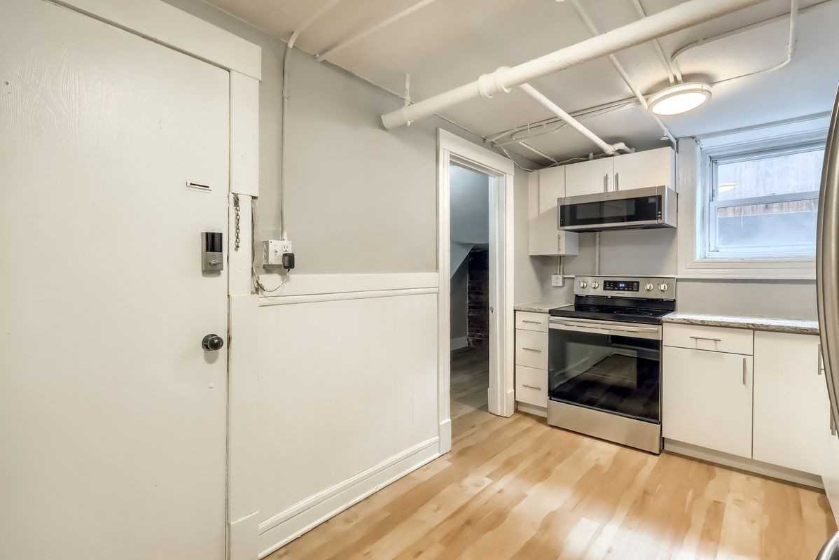 2607 E 14th Ave - Photo 3 of 19