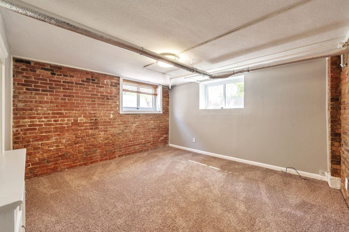 2607 E 14th Ave - Photo 6 of 19