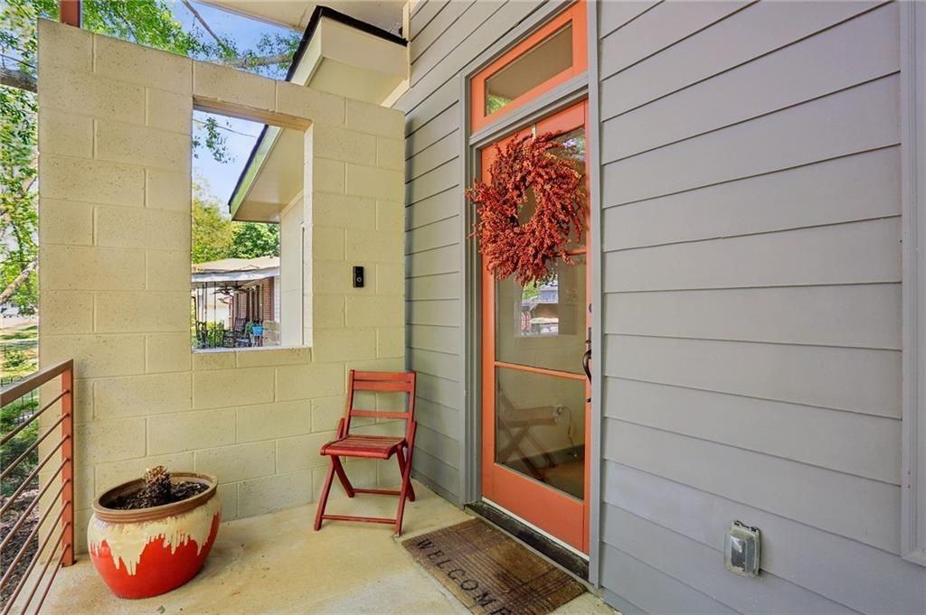 213 Murray Hill Ave Ne - Photo 2 of 28