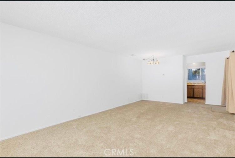 5464 Evelyn Dr - Photo 3 of 3