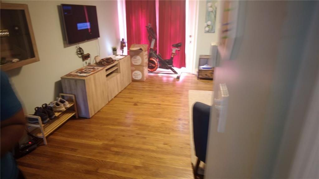 411 10th St Ne ##7 - Photo 3 of 9