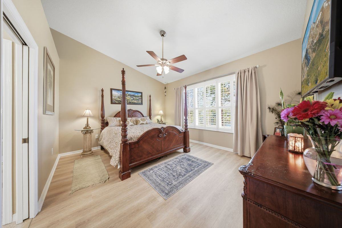 700 Trotter Ln ##204 - Photo 7 of 9