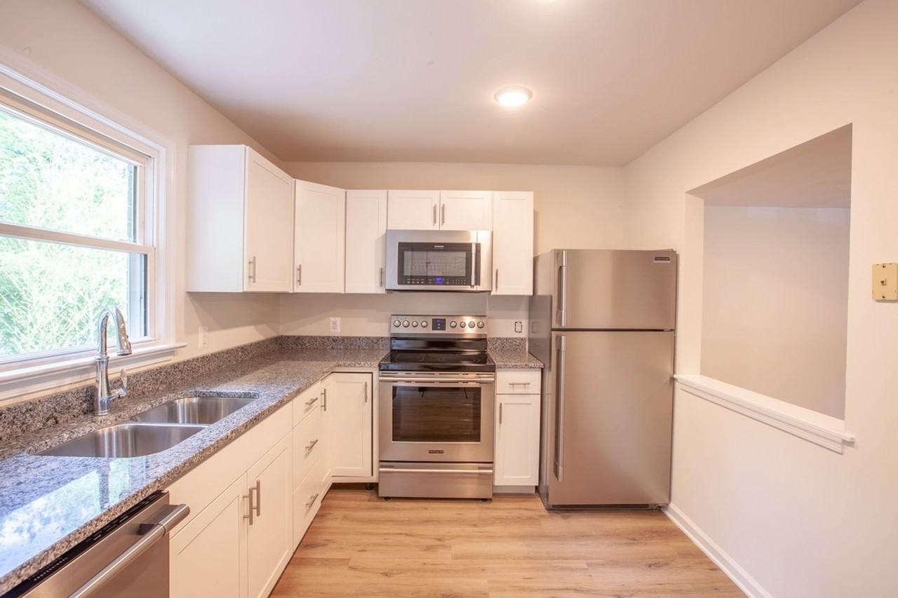 NPM7170 - 247 Stribling Avenue - Photo 2 of 22