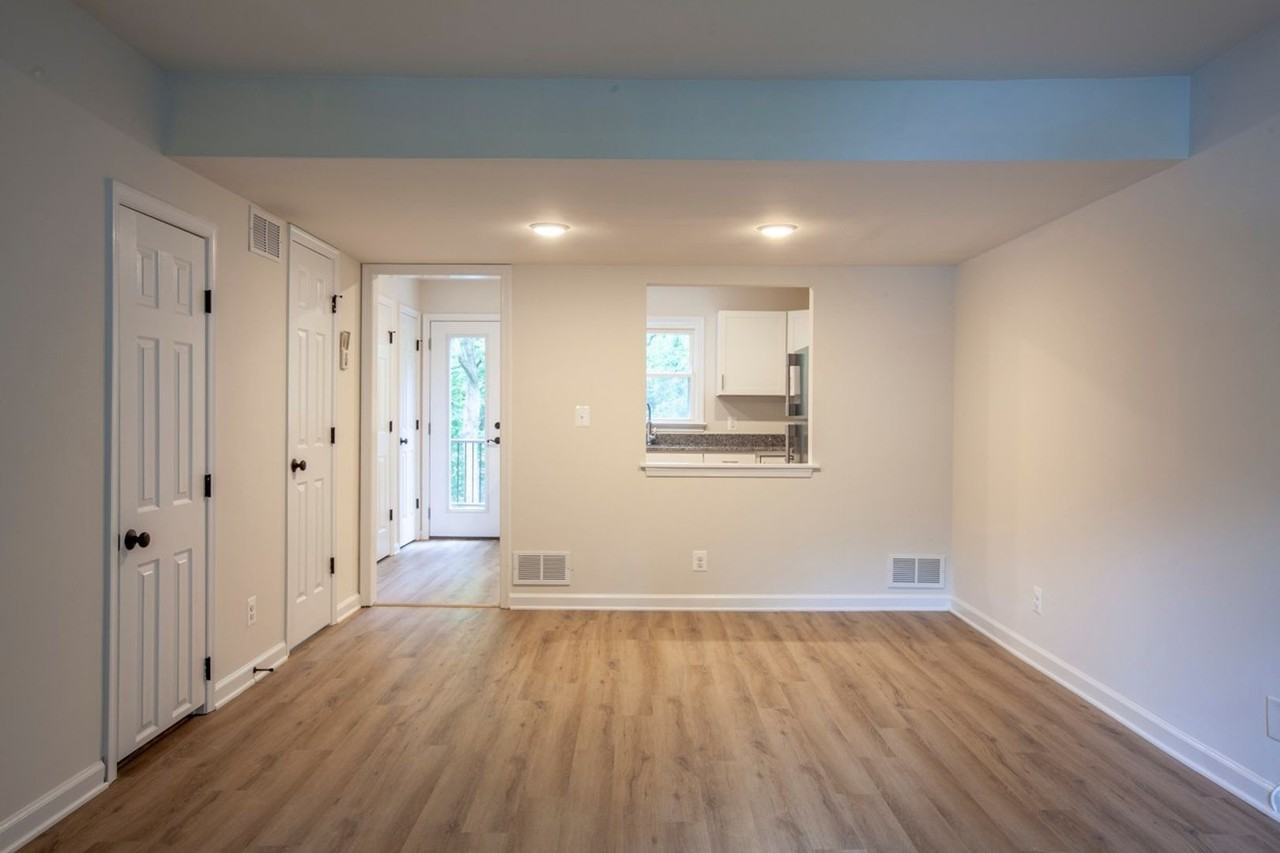 NPM7170 - 247 Stribling Avenue - Photo 3 of 22