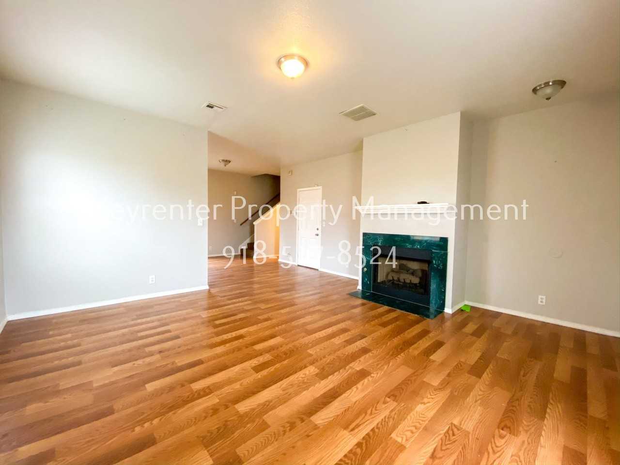 9134 E 24th St - Photo 2 of 26