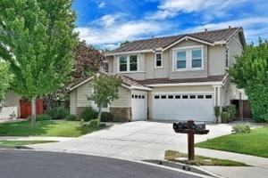 featured image of 632 Dunwood Ct