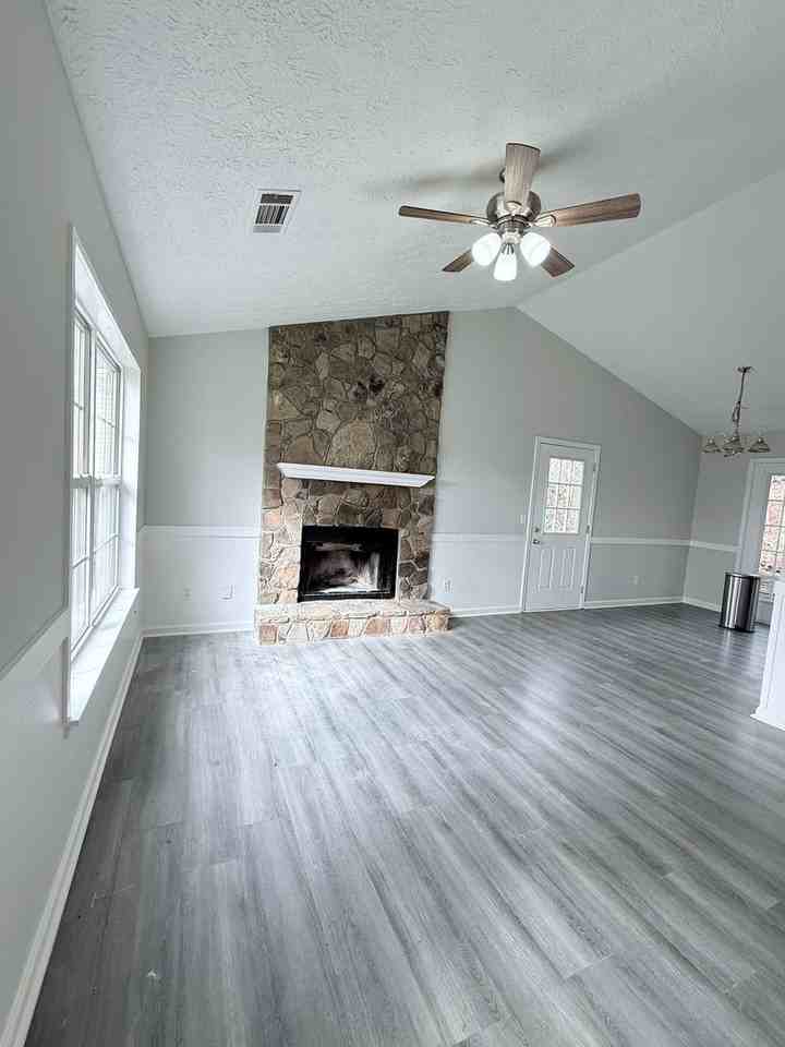6825 Crystal Cove Trl - Photo 2 of 23