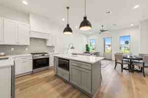 featured image of 315 Sandstone Ave #103