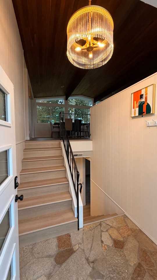 12527 Se 52nd St - Photo 4 of 23