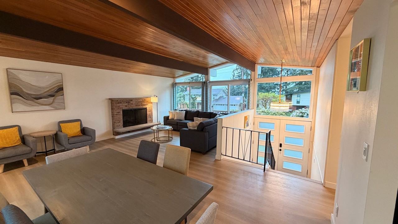 12527 Se 52nd St - Photo 5 of 23