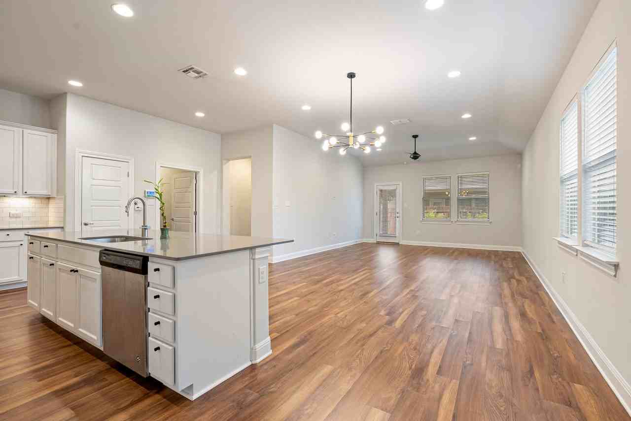 11900 Mercantile Ln #44 - Photo 4 of 19