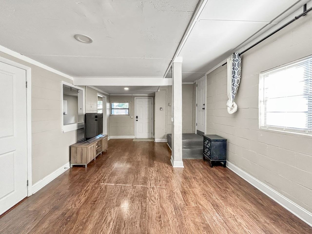 1515 E 31st Ave - Photo 6 of 20