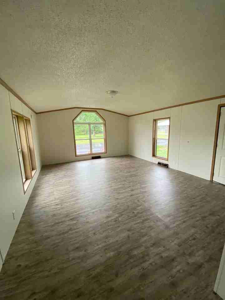 COVENANT PARK - Photo 2 of 20