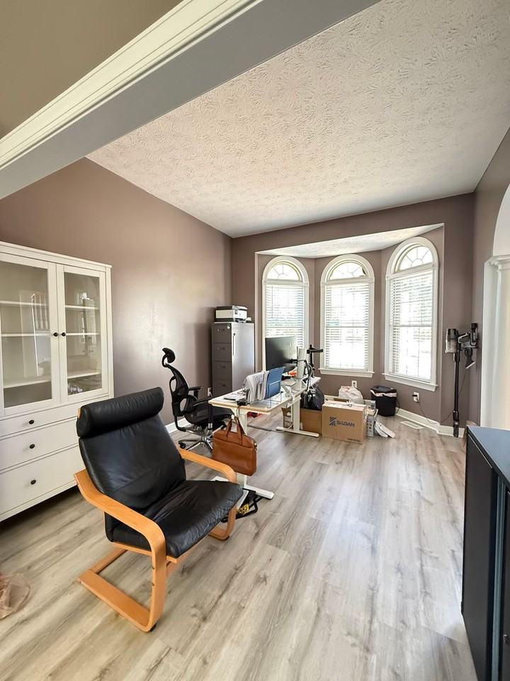 115 Sheldon Ct - Photo 5 of 25