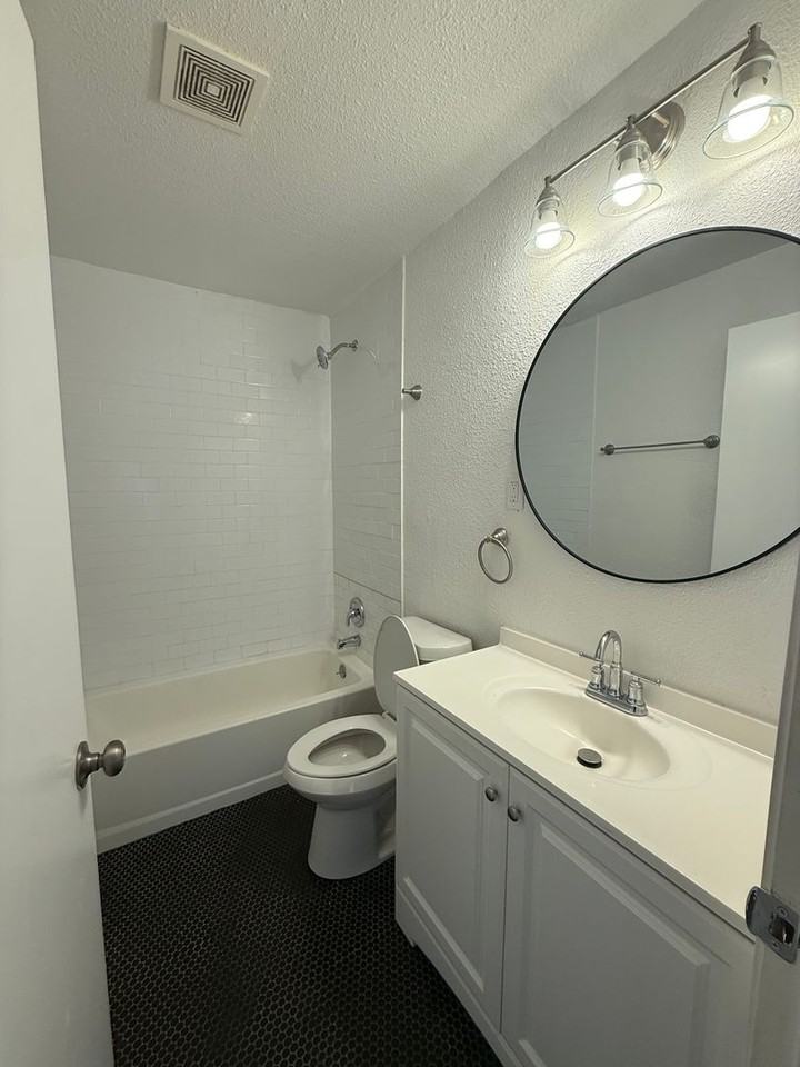 1650 Gorman - Photo 7 of 8