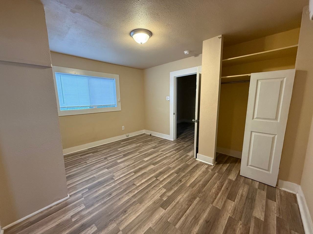 4014 W Travis St - Photo 6 of 8