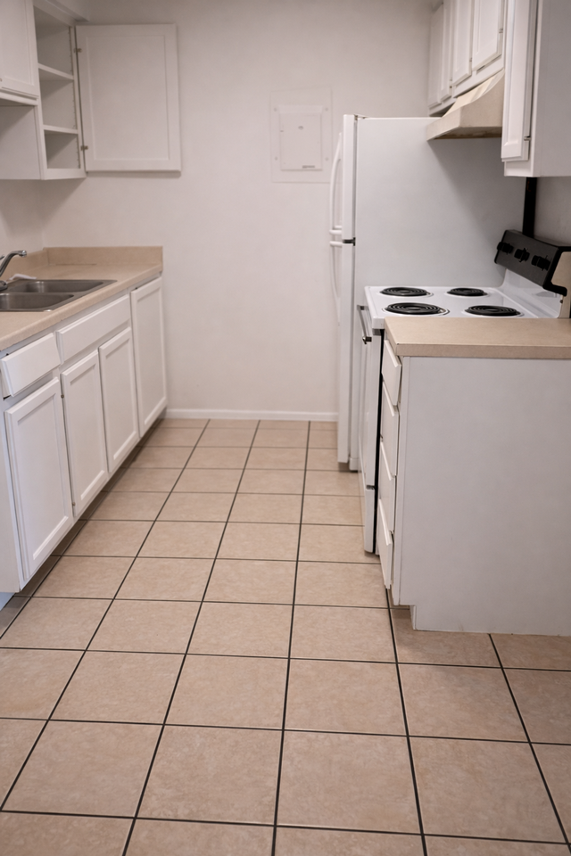 802 Matthew St - Photo 5 of 13