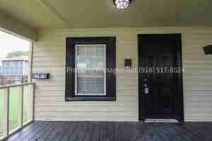 featured image of 219 N Rosedale Ave