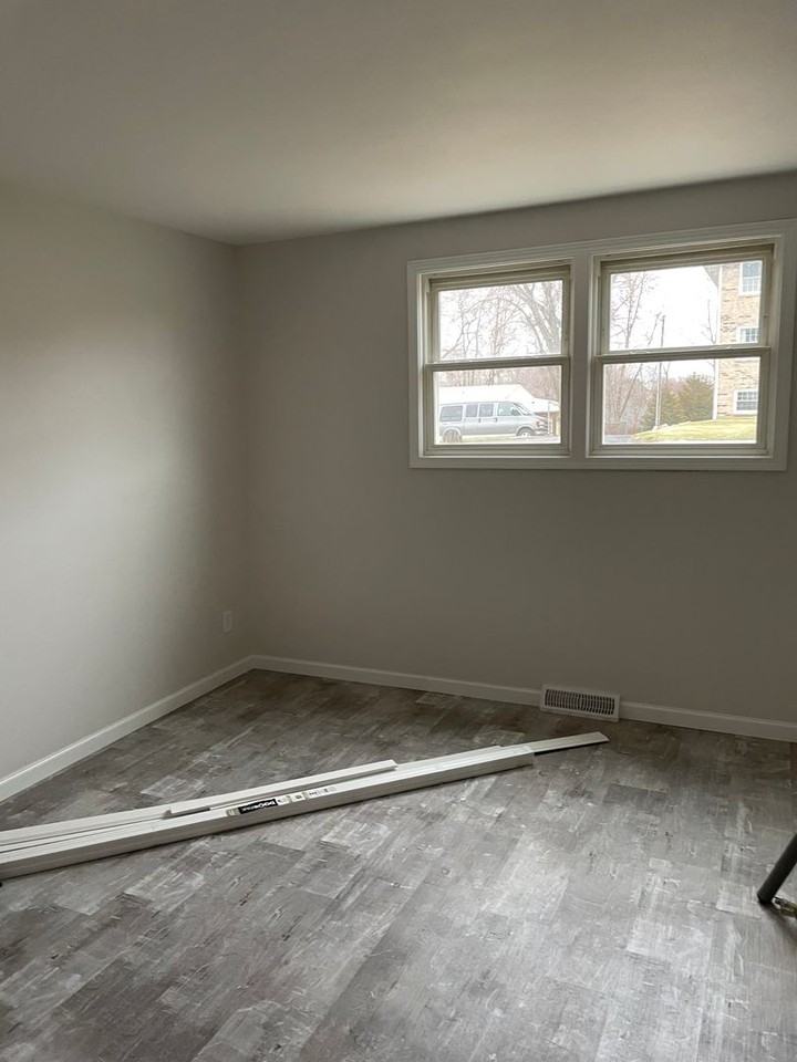 458 S 14th St #A - Photo 6 of 12