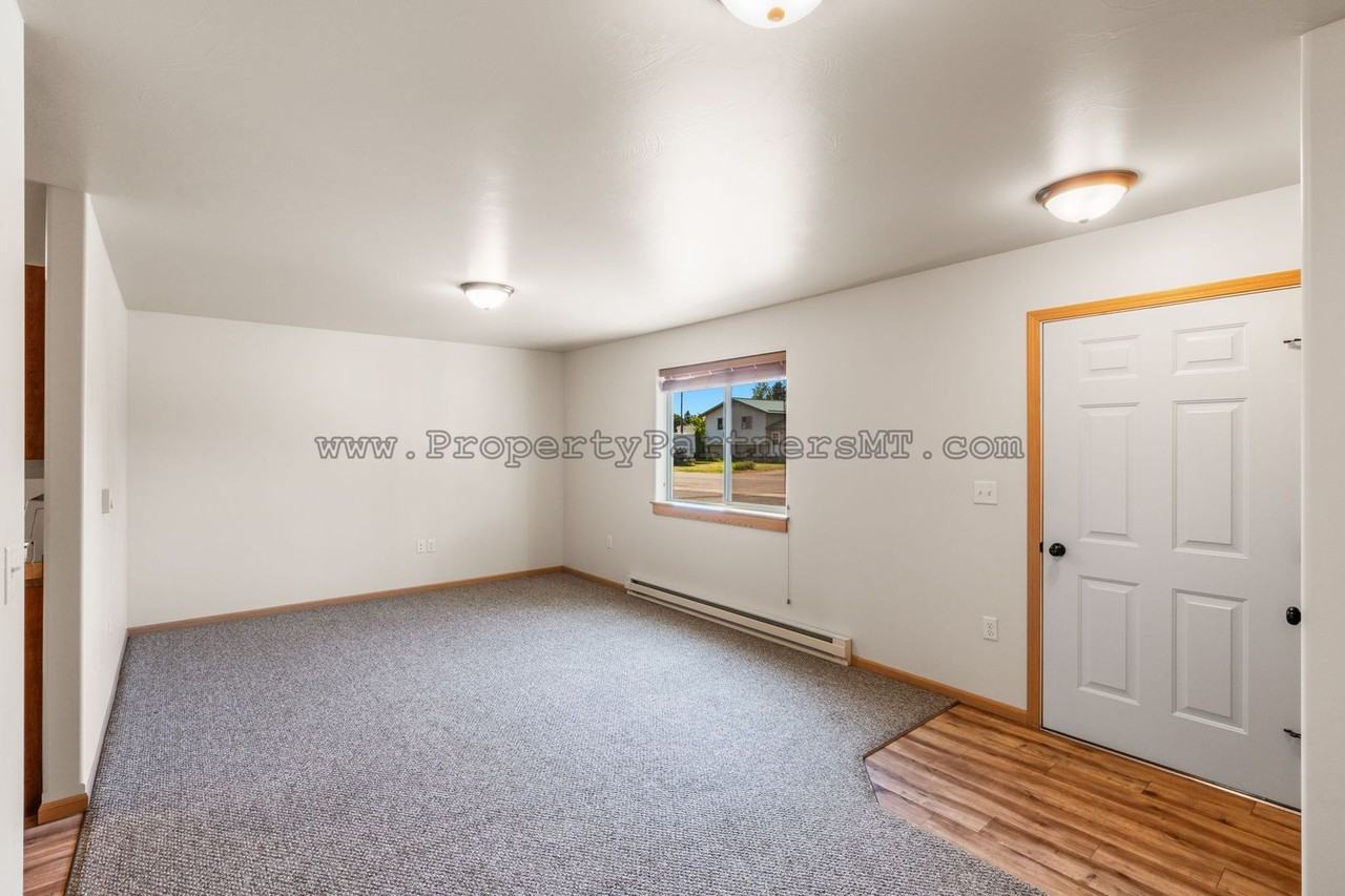 Madison Ave 307 - Photo 3 of 18