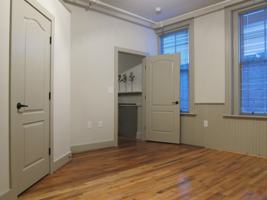 featured image of 533 Main St