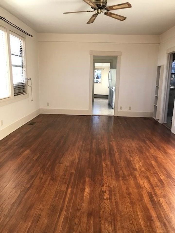 599 Main St - Photo 4 of 19