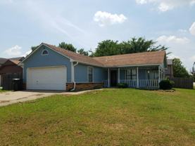 2001 S Cherokee Ave - Photo 1 of 1