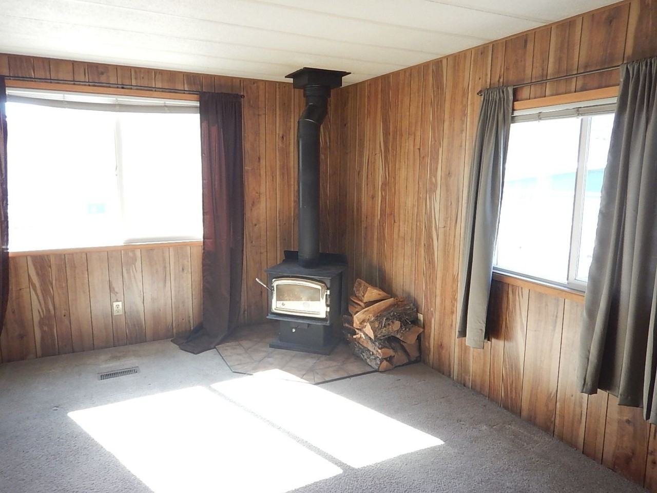 994 Se Willowdale Dr - Photo 2 of 16