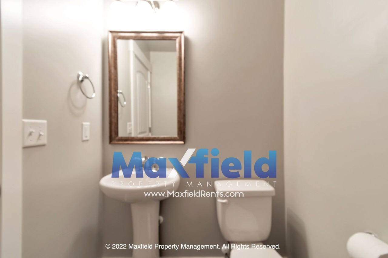 529 W Fox Chase Dr - Photo 4 of 27