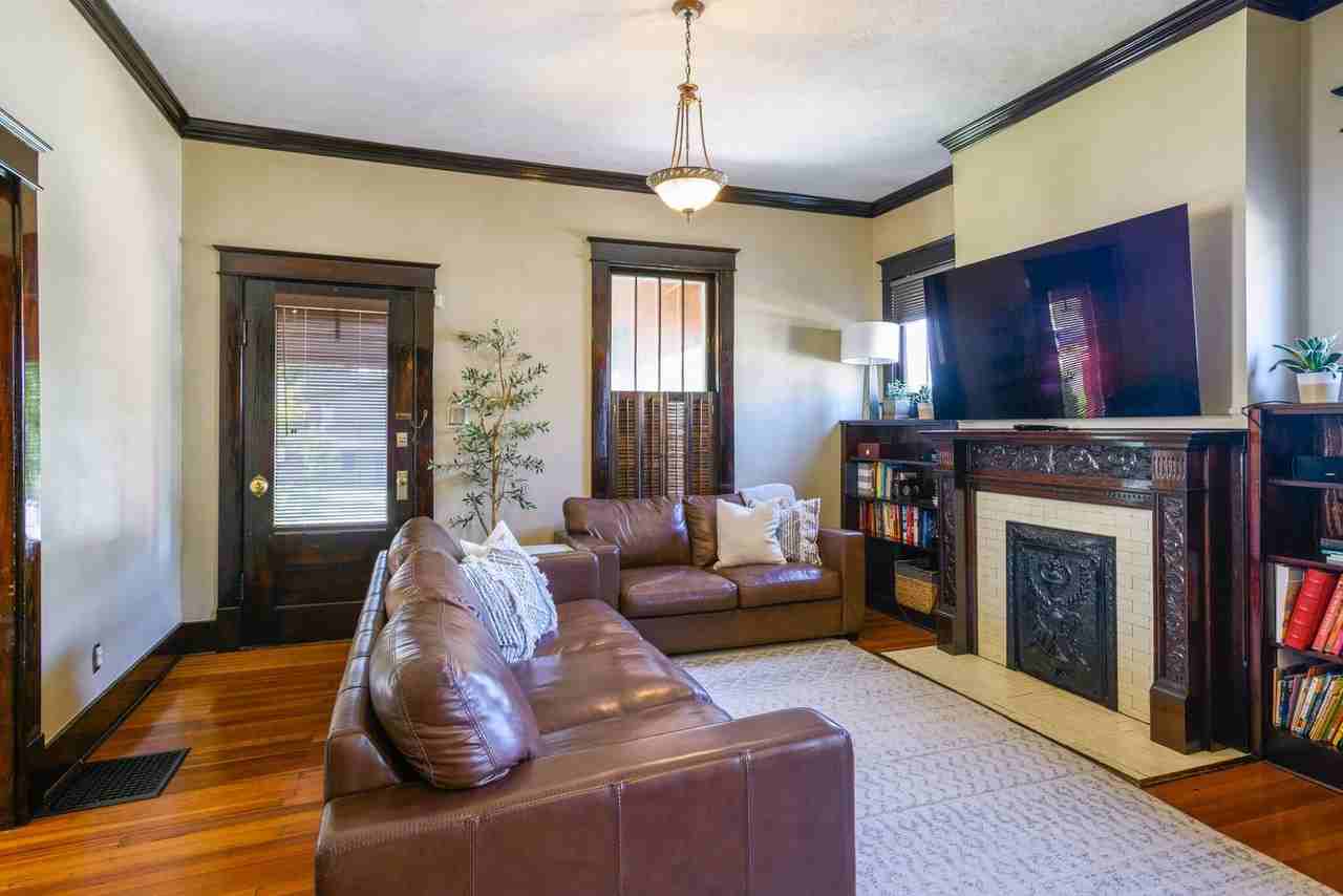 801 Shelby Ave - Photo 4 of 37