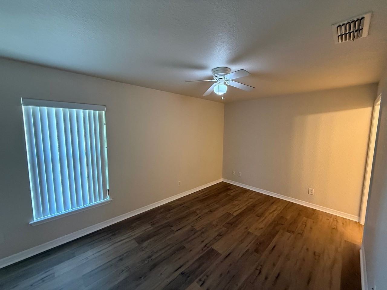 7299 Midway Ter - Photo 5 of 28