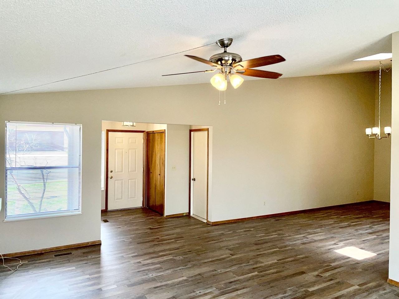 2329 Dublin Blvd - Photo 6 of 17