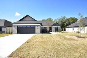 featured image of 481 N Tacoma St