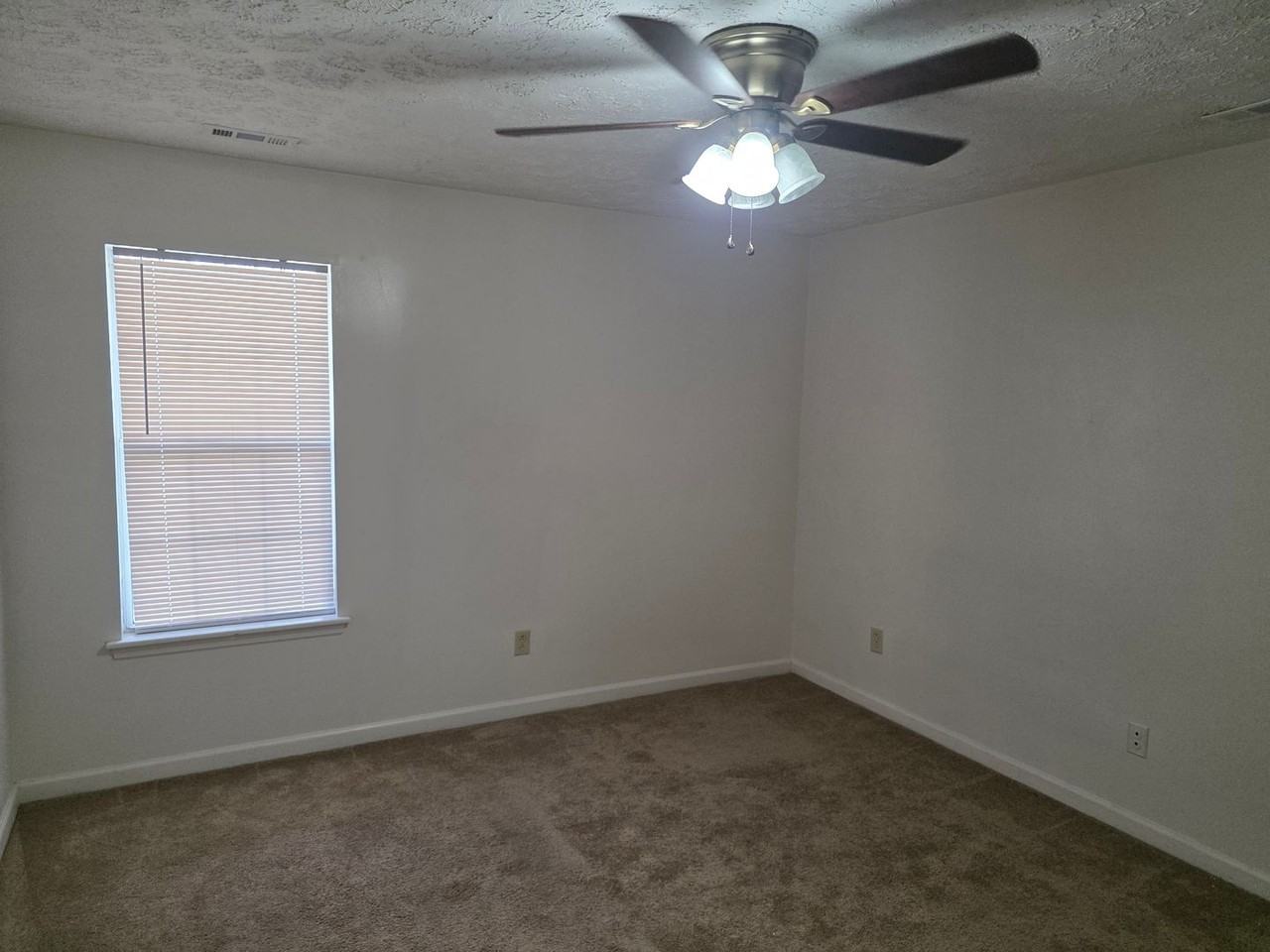 39 Pinto Ct #A - Photo 7 of 9