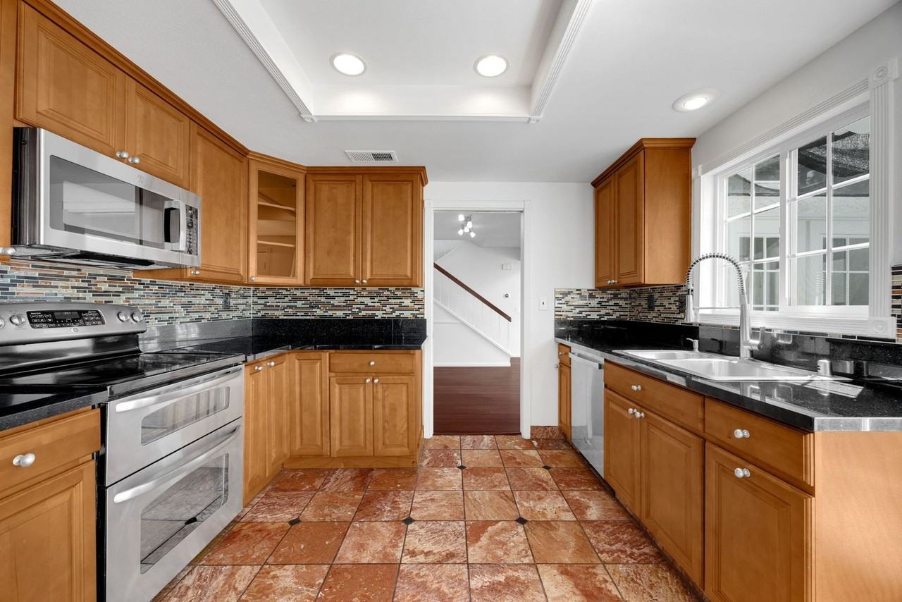 22 Springacre #67 - Photo 2 of 30