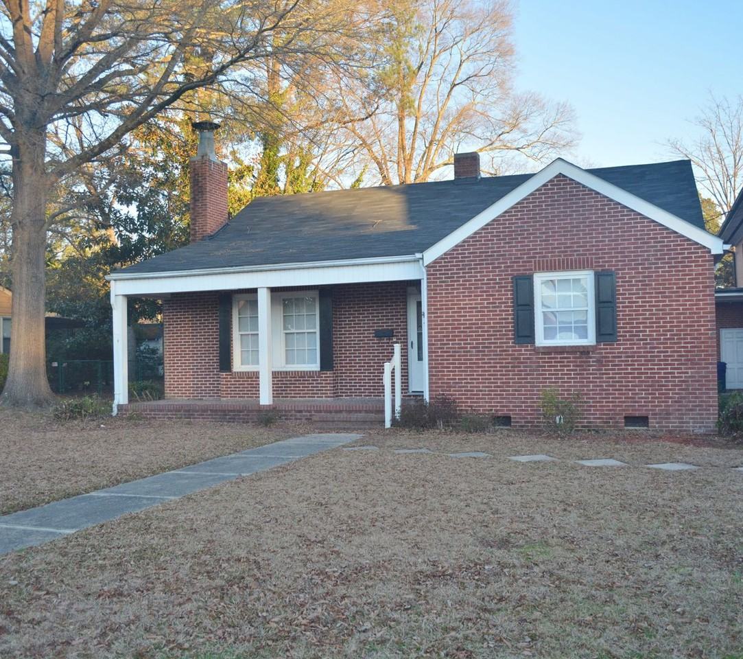 527 S 3rd St - Photo 2 of 20