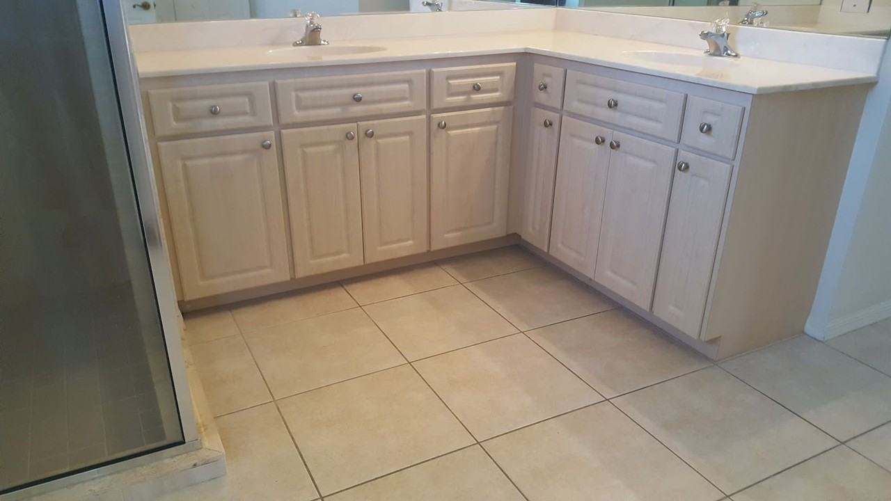 1405 Ne 5th Pl - Photo 6 of 17