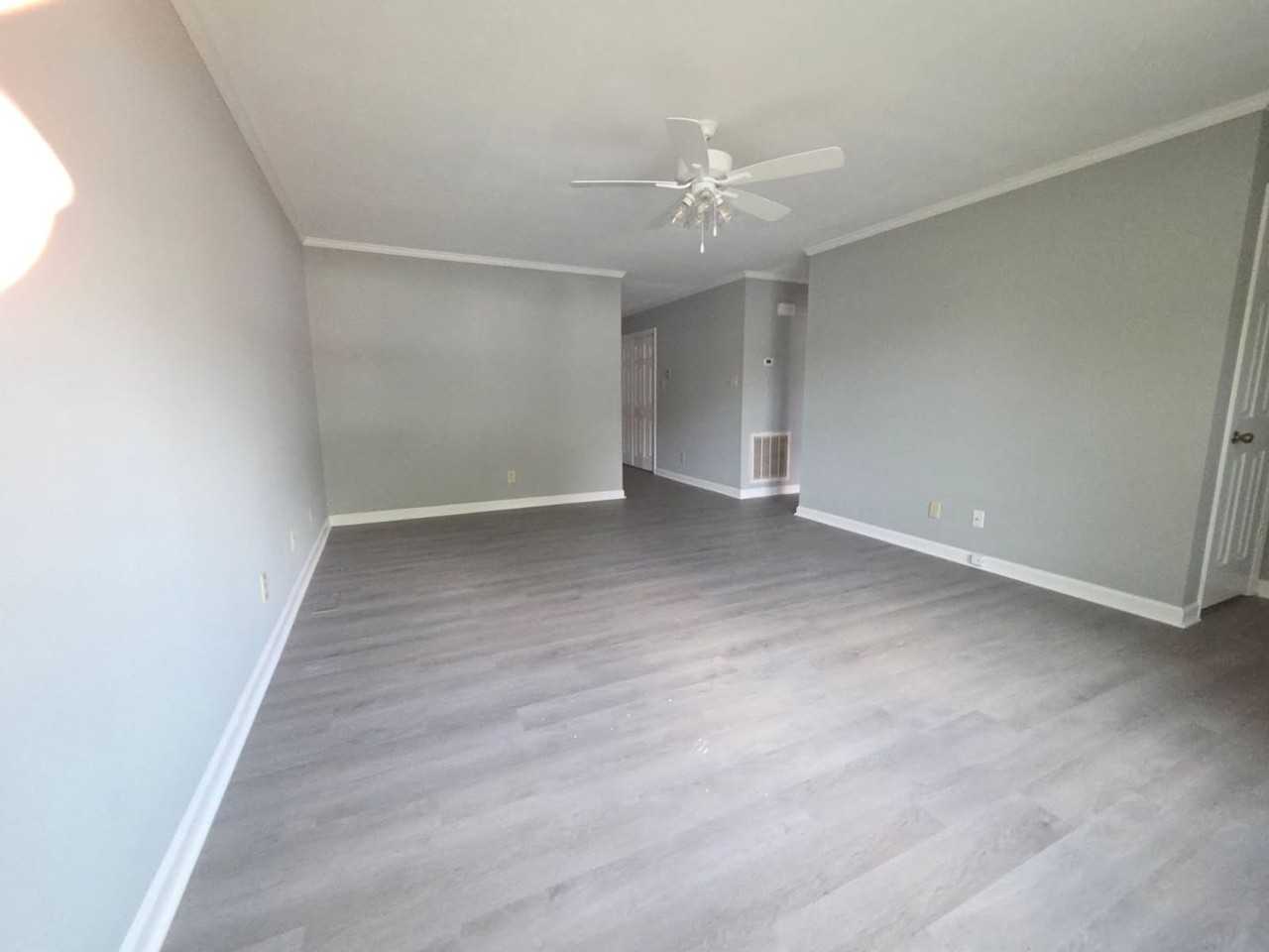 502 N Audubon Ave #B - Photo 2 of 10