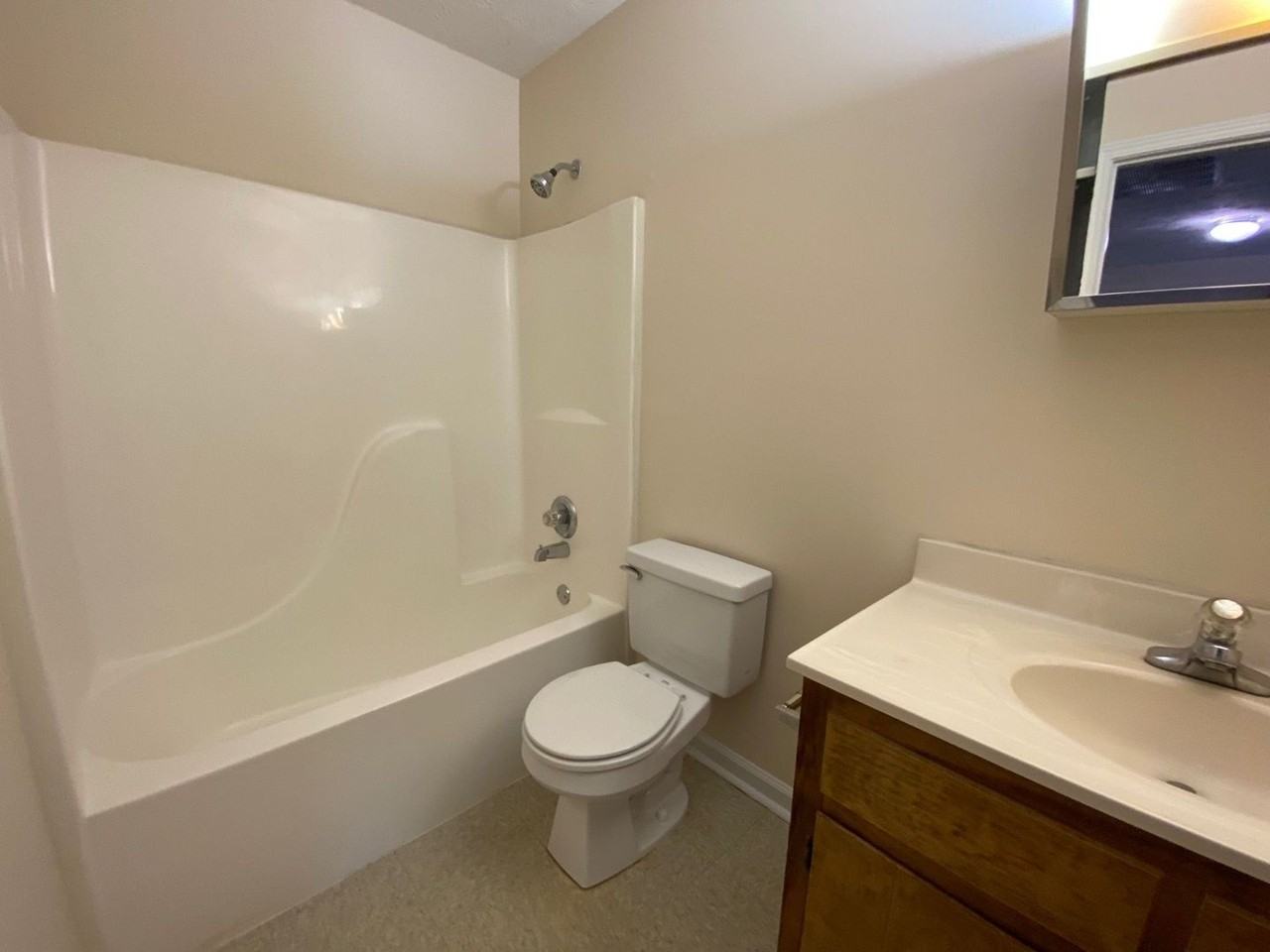 111 Hunters Run Rd - Photo 7 of 7