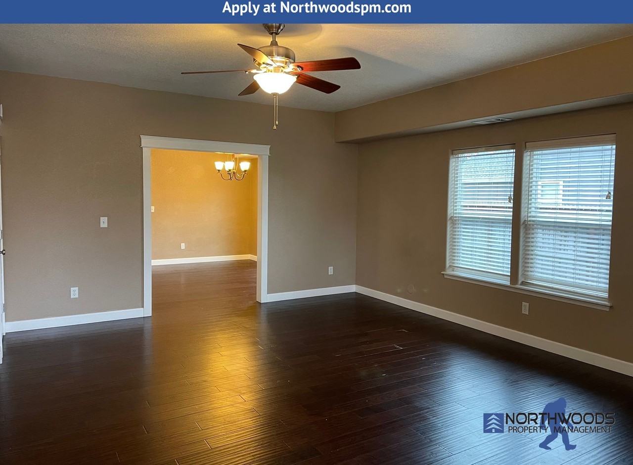 338 Brookhaven Dr - Photo 2 of 27