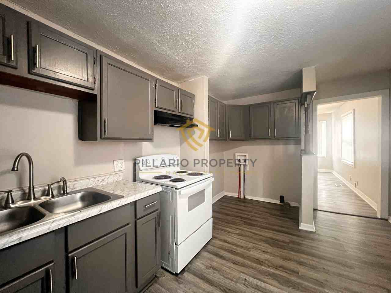 1824 N Riley Ave - Photo 7 of 16