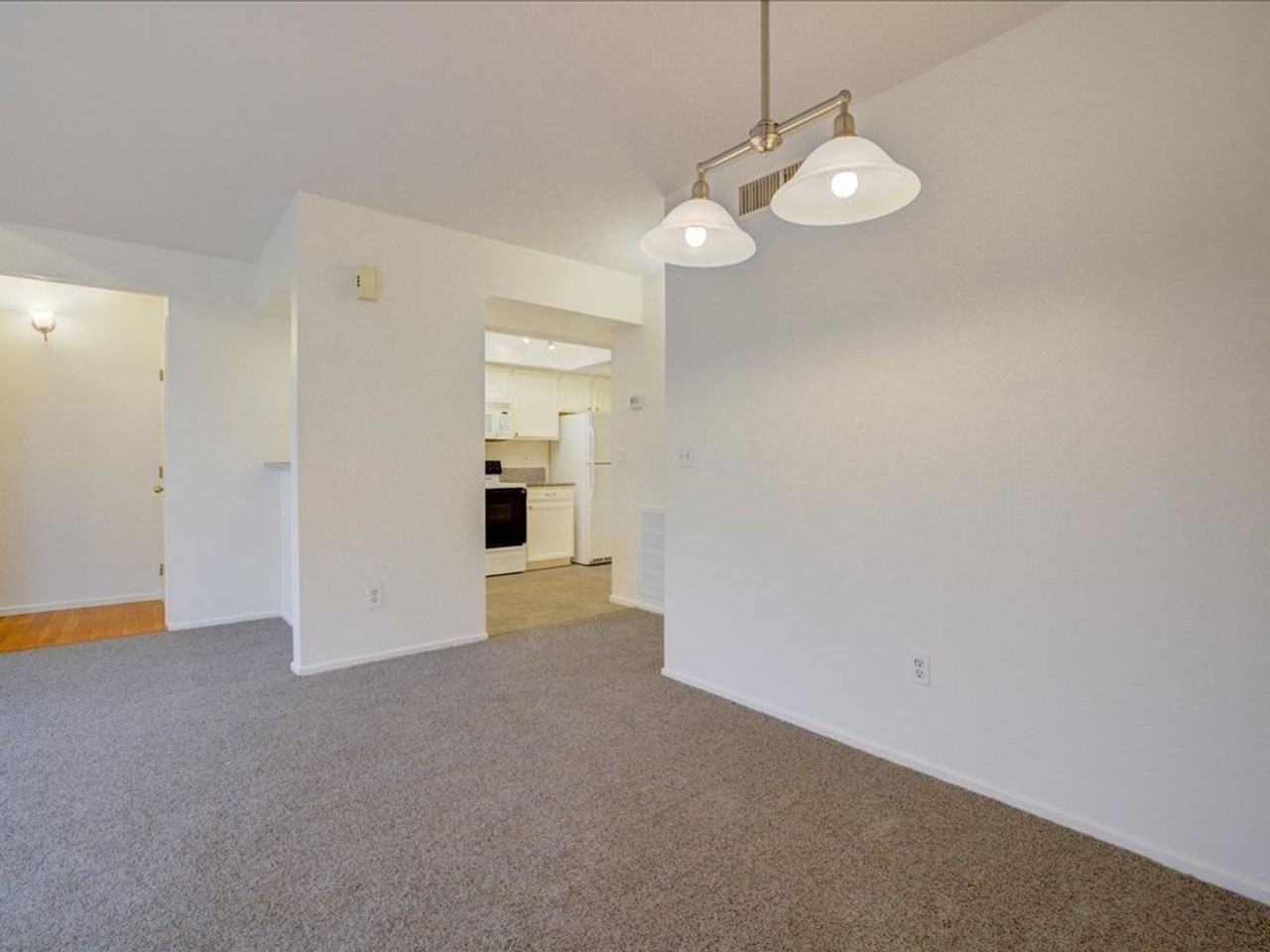 4271 N River Grove Cir #236 - Photo 7 of 37