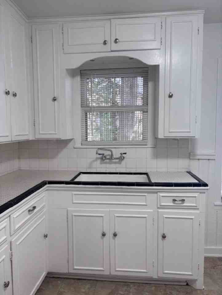 2607 W Craig Pl - Photo 6 of 30